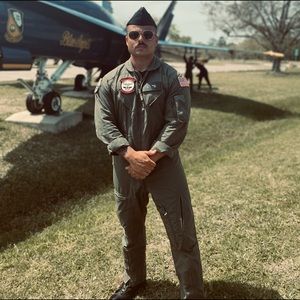 Meet your Posher, Tyler